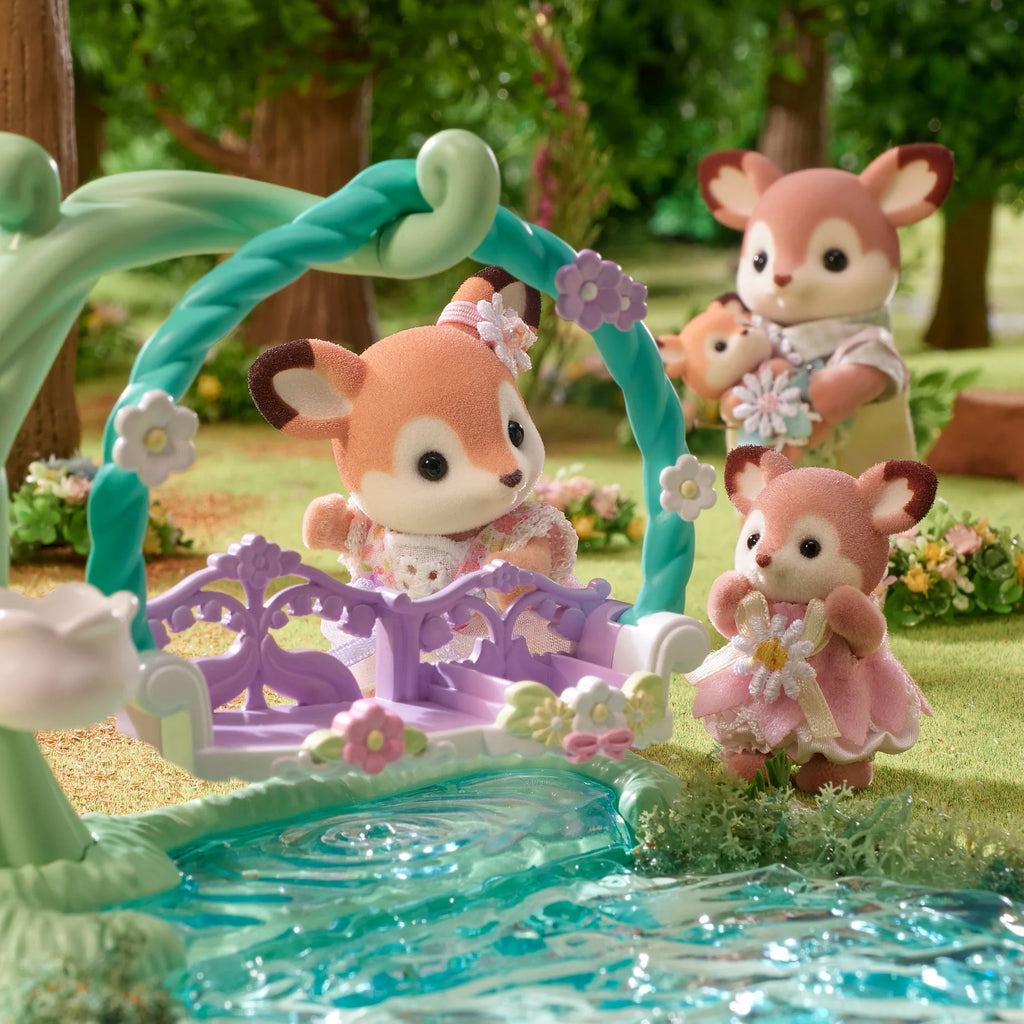 Sylvanian Families: Deer Babies Floral Swing Set