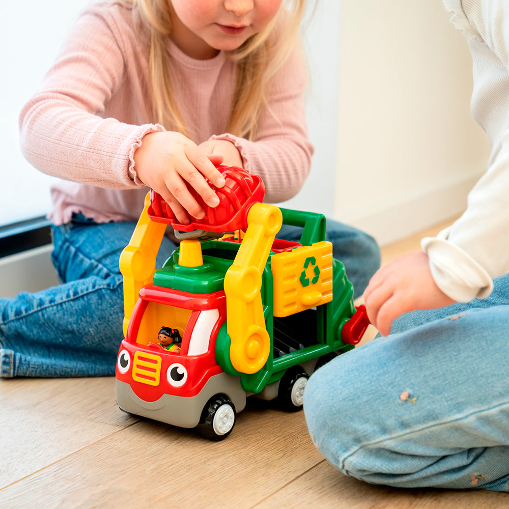 Harvey Harvester Push n Go by WOW Toys - 1 - 5yrs