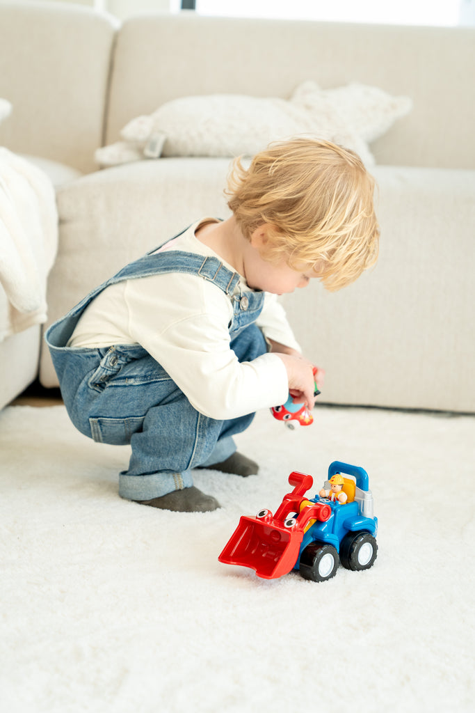 Lift it Luke - Push n Go Digger by WOW Toys - 1 - 5yrs