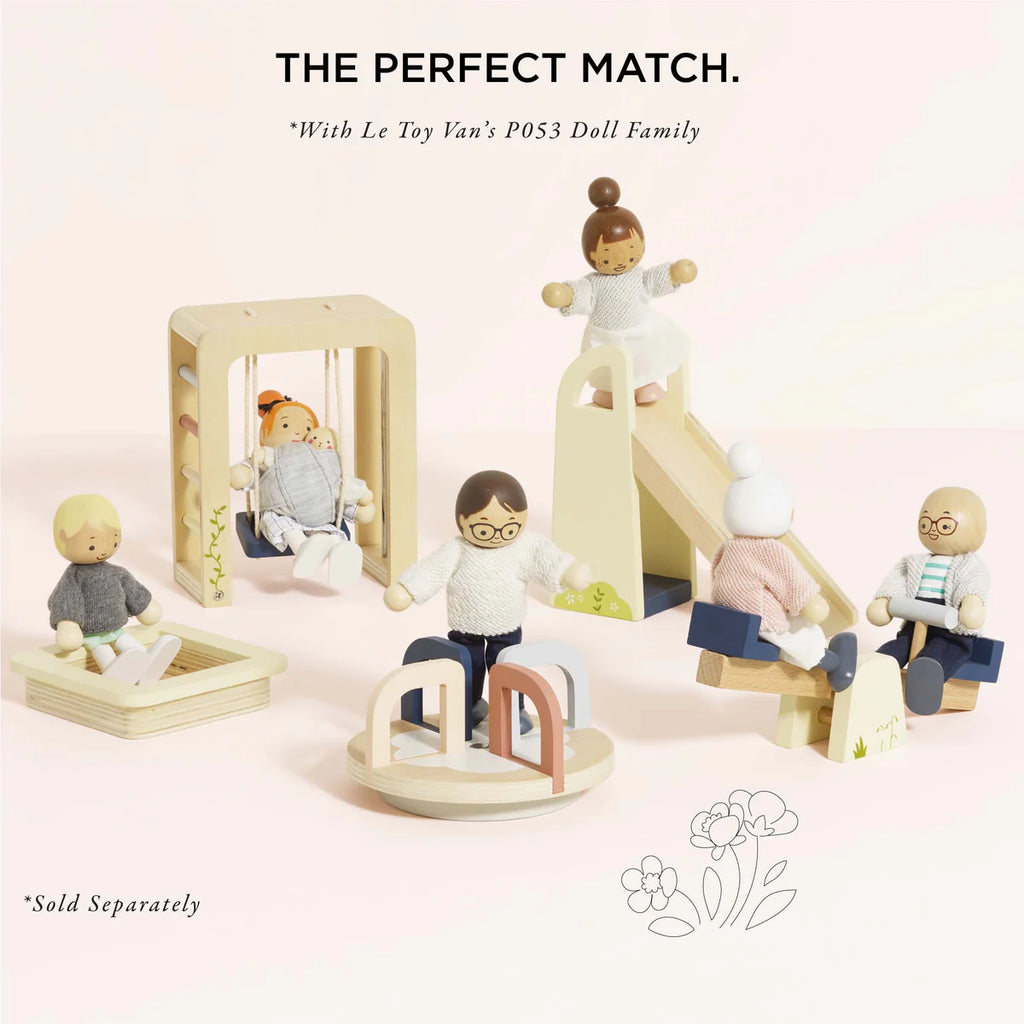 Le Toy Van - Wooden Dolls House Outdoor Play Furniture set
