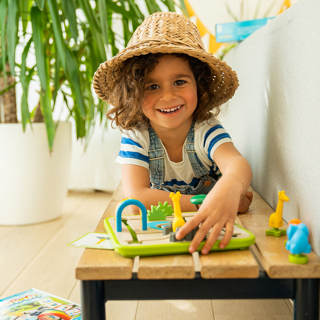 Smart Games - Safari Park Junior - Preschool Puzzle Game - 3yrs+