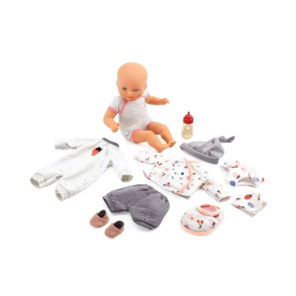 Djeco Pomea - Vanille's Suitcase - Gift Set with 32cm Doll & Accessories - 18mnths+