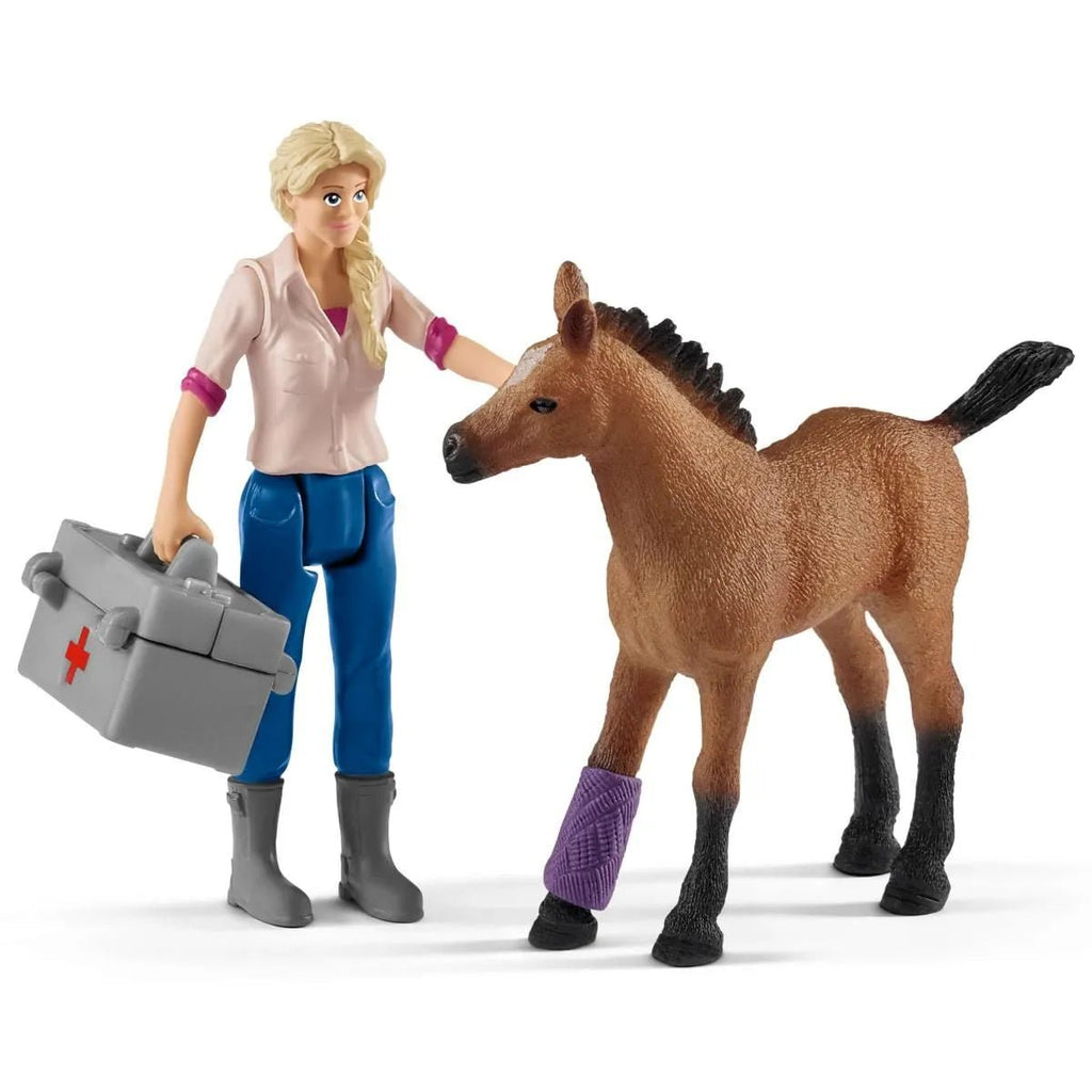 Farm World- Vet Visiting Mare and Foal by Schleich - Timeless Toys