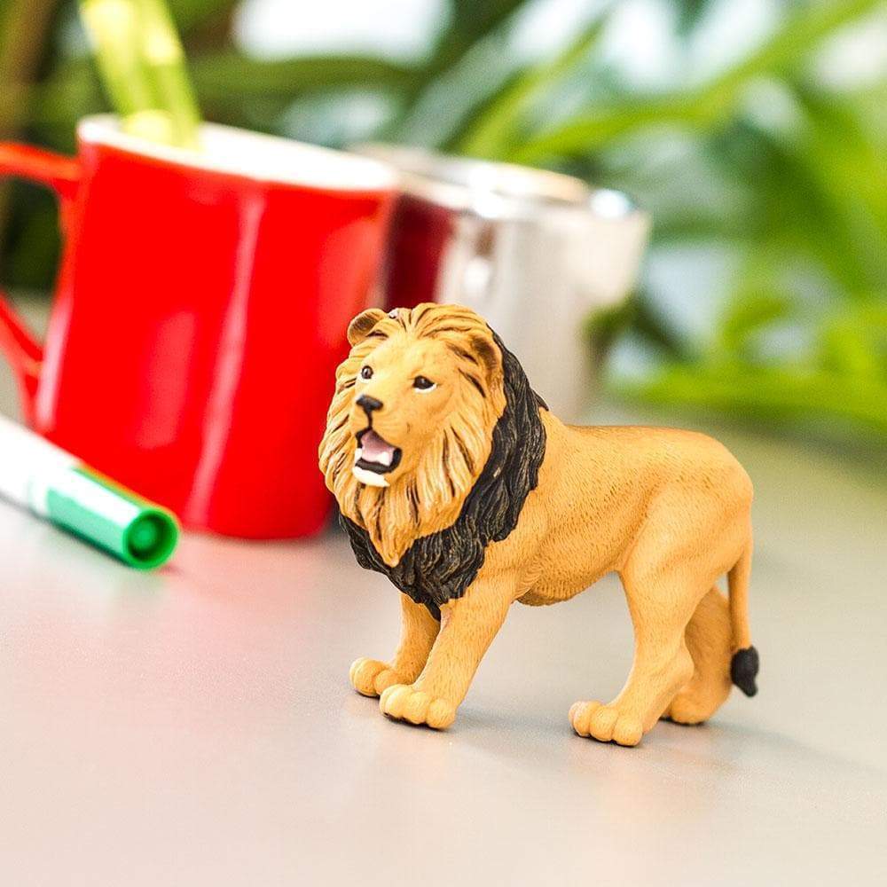 Lion - Safari Ltd - Timeless Toys